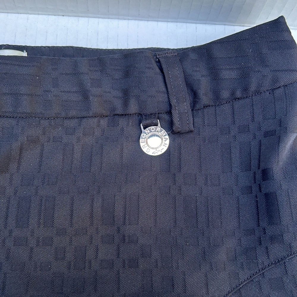 Greg Norman women’s black golf skort size 10
